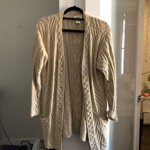 Neiman Marcus Vintage Cashmere Blend Sweater
